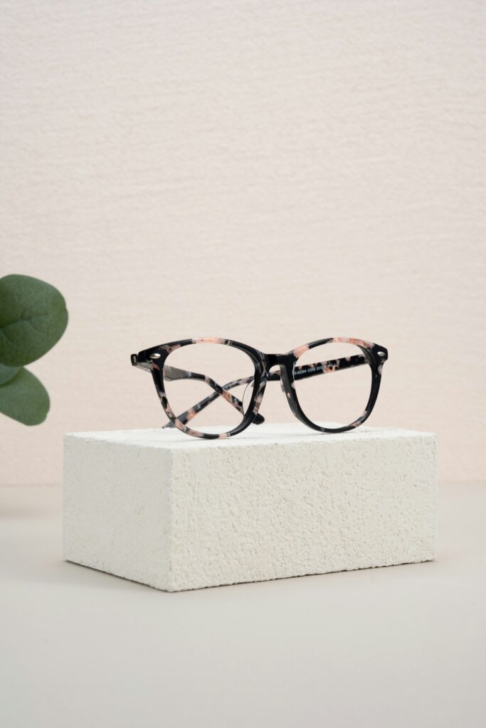 glassesshop 7wuyutvcksk unsplash